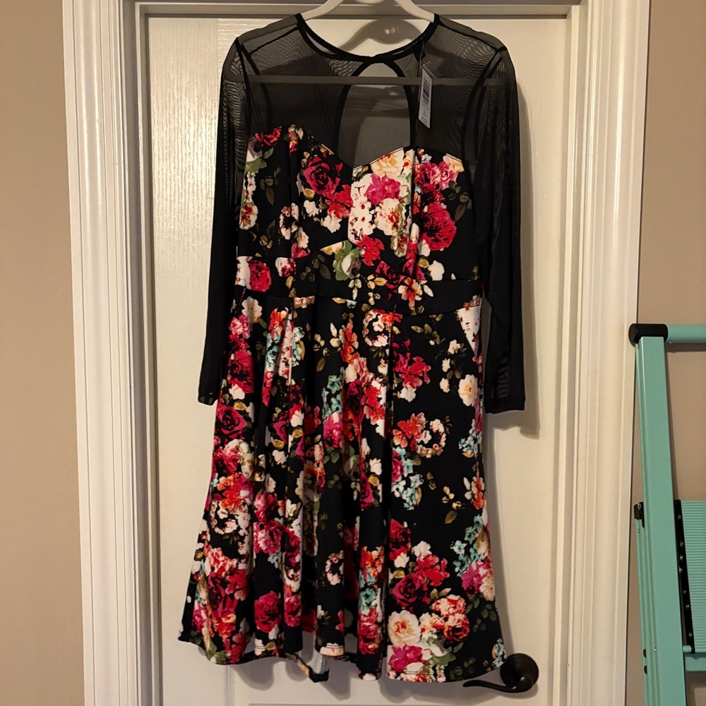 Torrid Mini Scuba Illusion Neck Dress in Floral Black NWT
